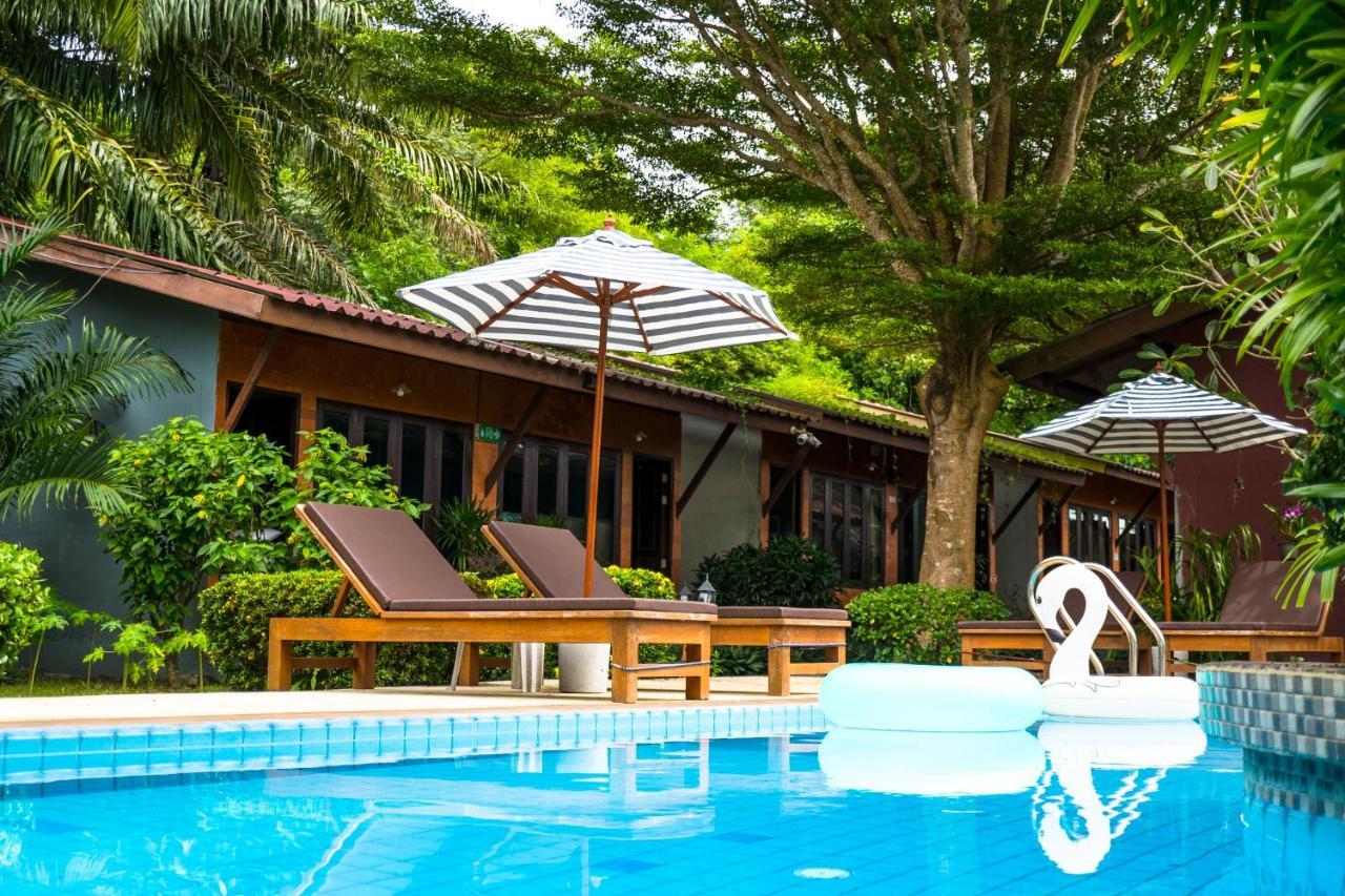 Phuket Siam Villas - Sha Plus Chalong Esterno foto